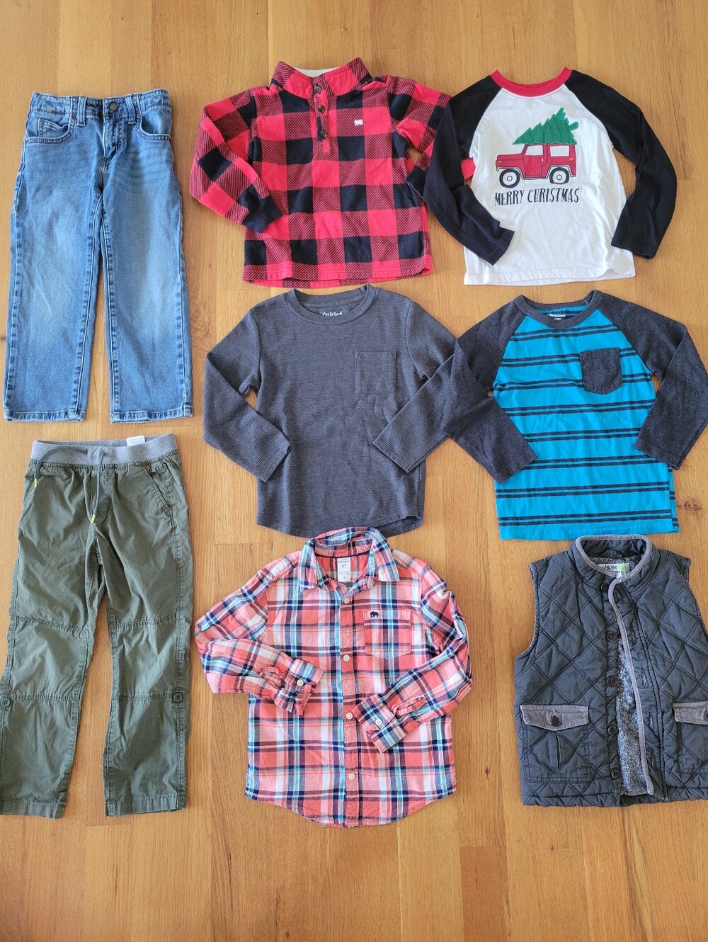Boys size 5t clothes bundle (boys size 5 jeans)